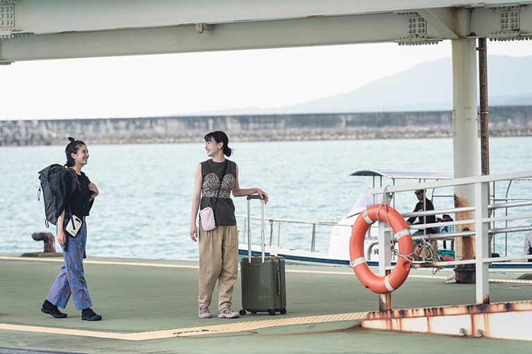 モデルの横田美憧さん（左）＆桜庭結衣さん（右）