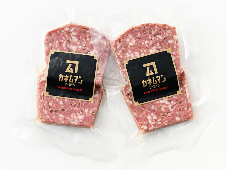 八代産 野生鹿肉のケーゼ（型焼きソーセージ） 各110g 540円／カネムマンソーセージ