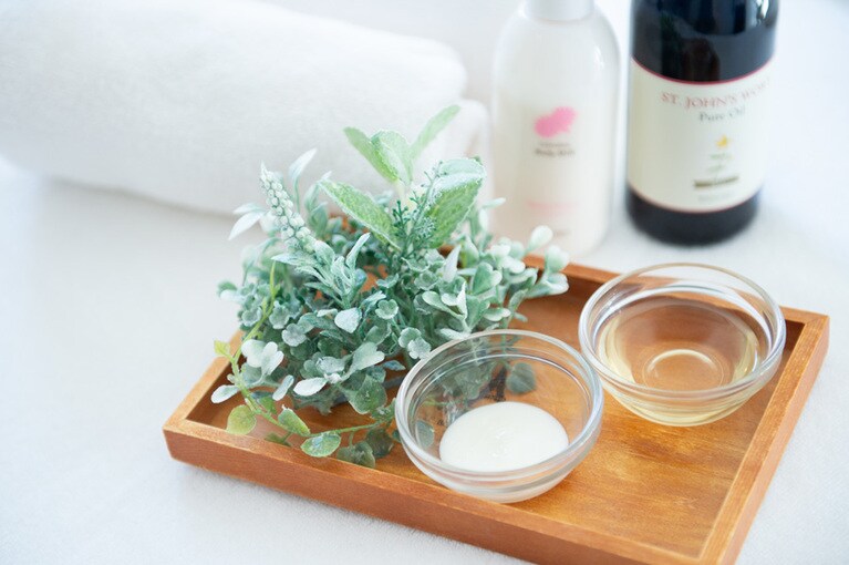 貴重な北海道産のハーブを使ったプロダクトで至極のトリートメント。