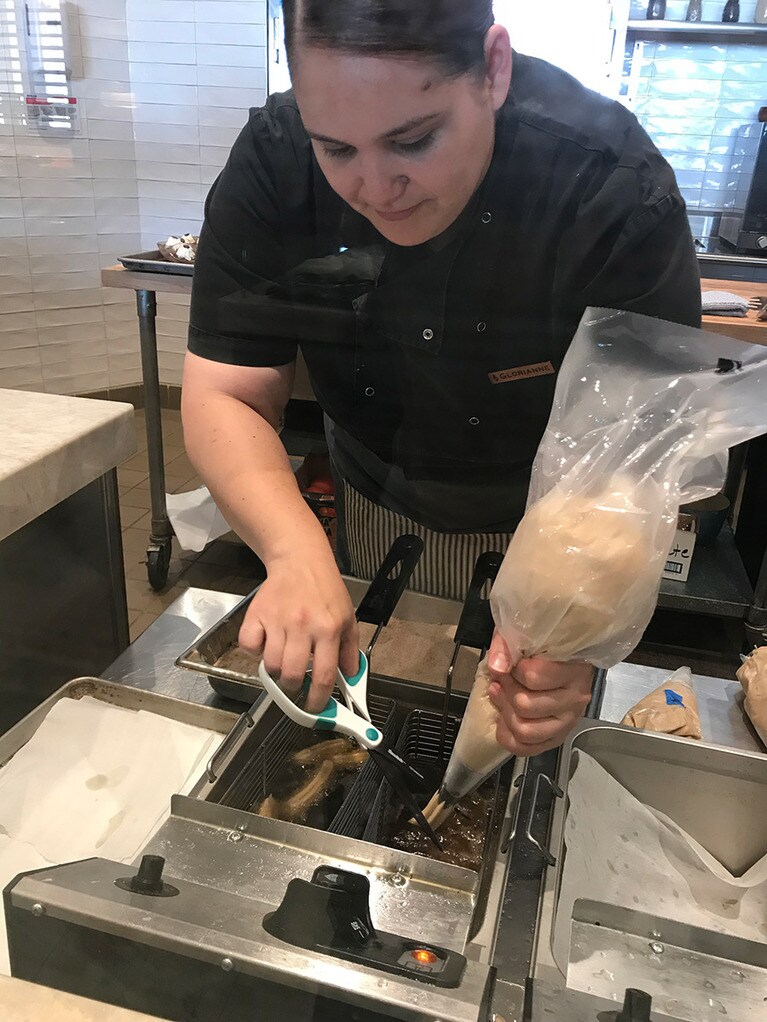 ライブキッチンのチュロス！