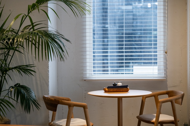 若宮大路を見下ろす席。