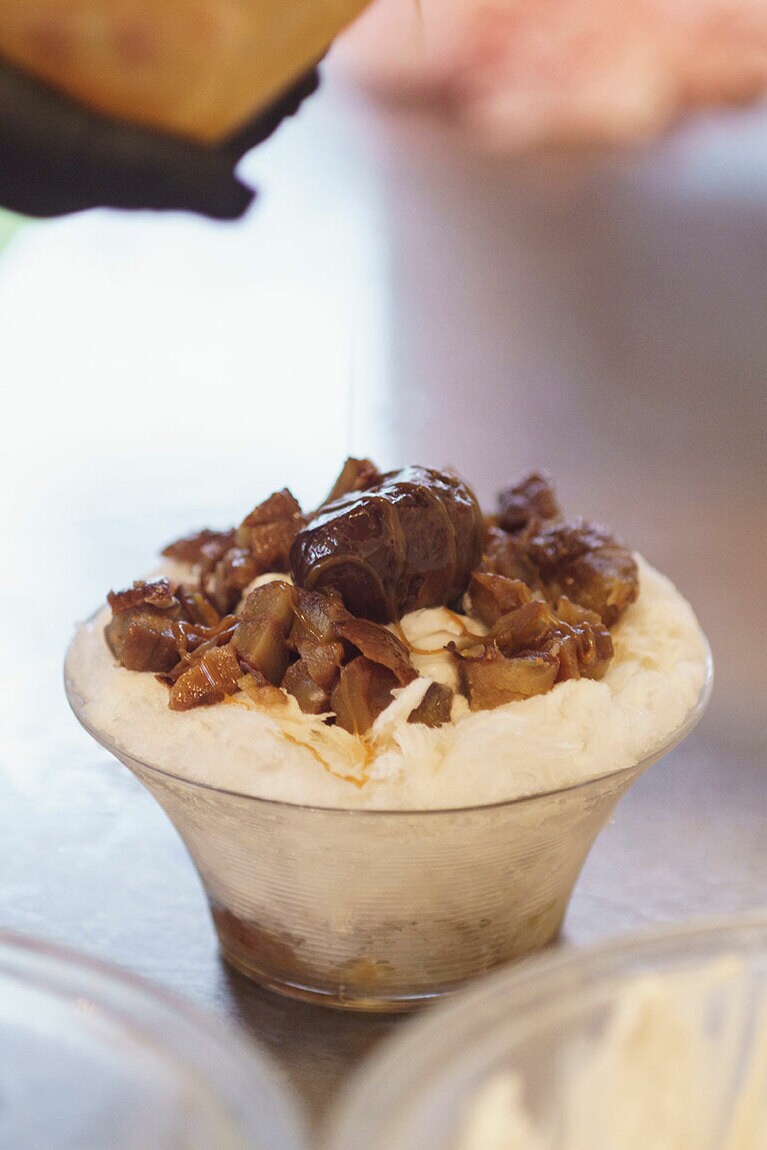 パフェのように層を重ねる。