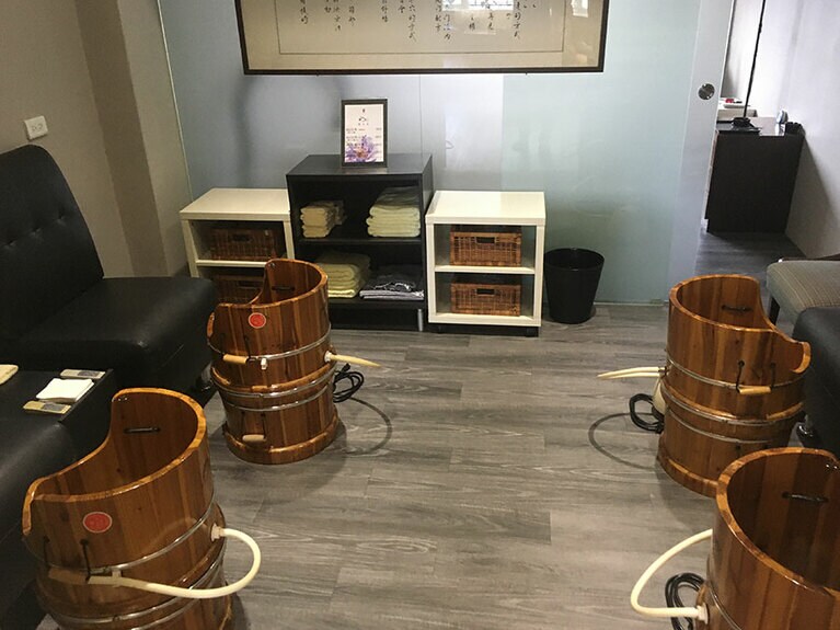 足蒸しはこちらのお部屋で。施術後は汗をかくほど体がポカポカに。