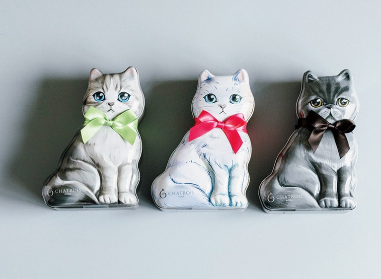 CHATROISのOteteプチフィナンシェ。左から、抹茶、苺、ショコラ。各5個入 1,000円。