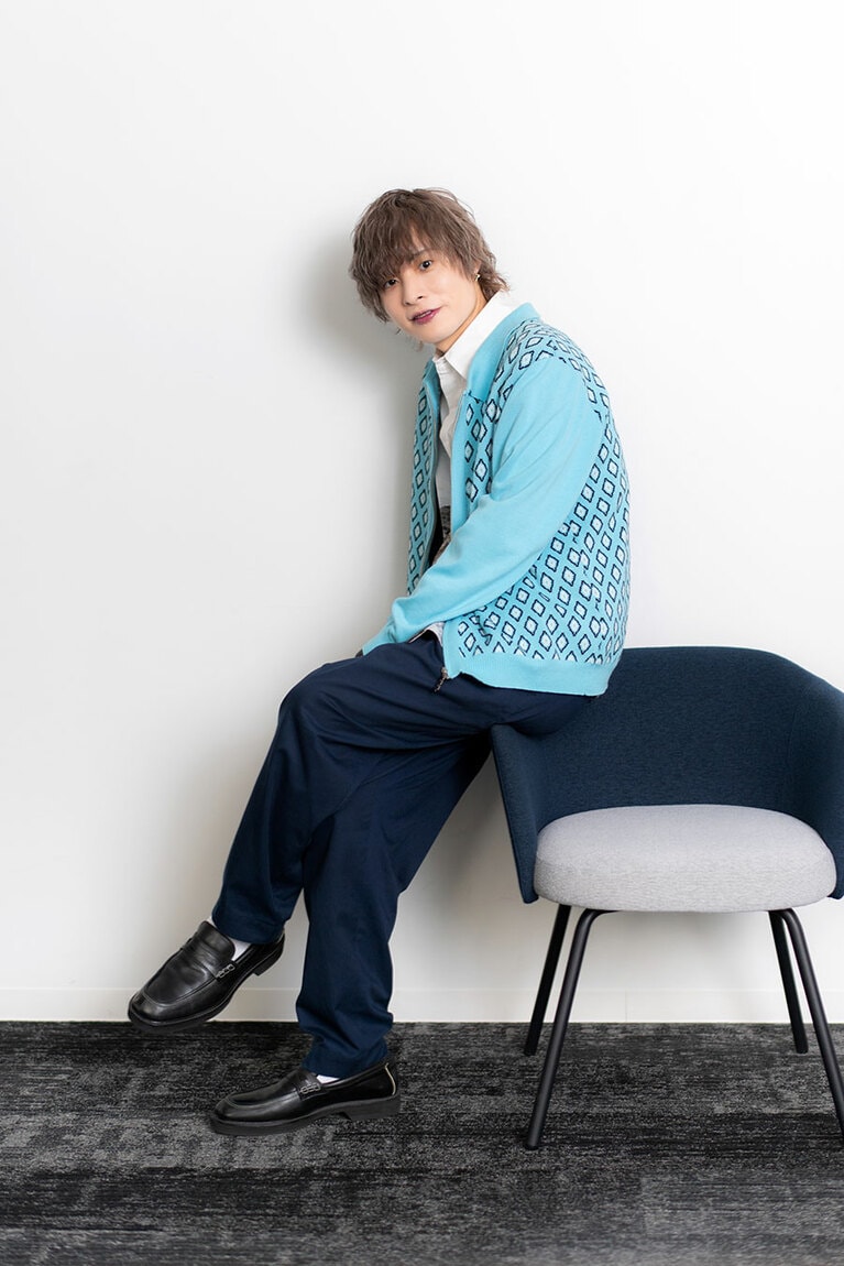 岡本信彦さん／撮影　文藝春秋