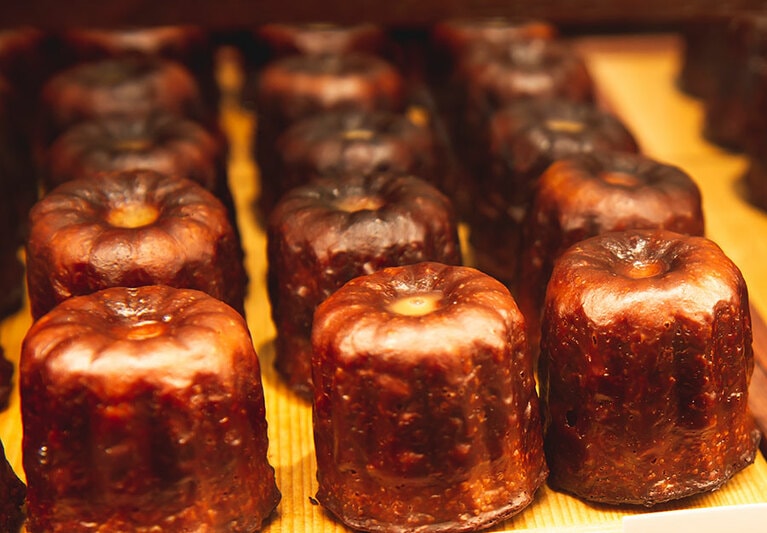 カヌレ・エシレ 486円(税込)。