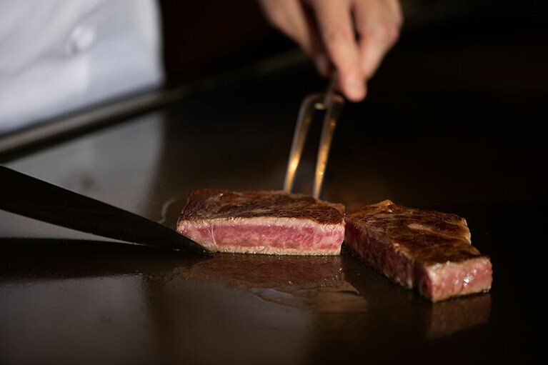 鉄板焼-艫-TOMO。