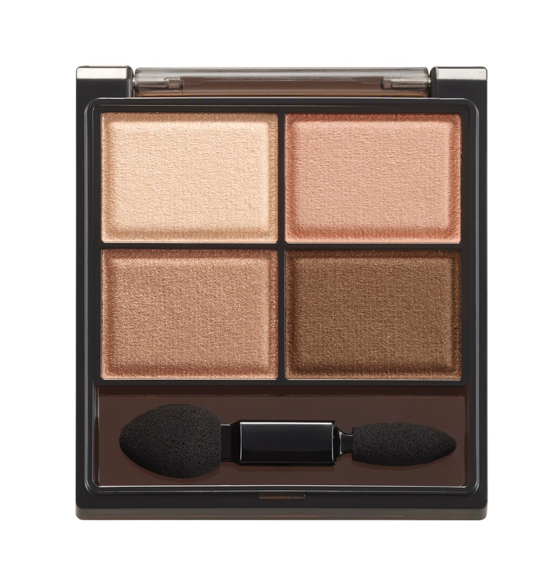 ＳＫ０３　ロイヤルブラウン。旧ＳＲ０３を引き継いだカラー。まろやかな黄味よりのピンクニュアンス漂う4色。明るい印象に。