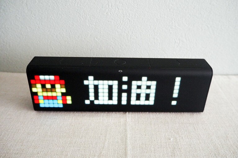 自分で入れたメッセージを表示させることも可能。ちなみに「加油」は中国語で「頑張れ」という意味。