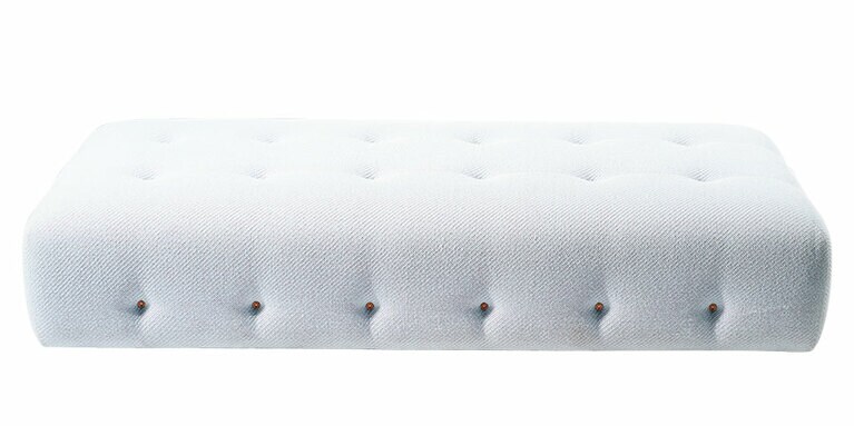 BARCAROLLE SOFA 253,000円～ H38×W192.5×D82.5cm／CIBONE