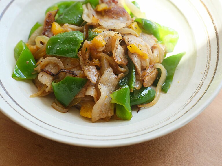 豚肉とピーマンの梅みそ炒め