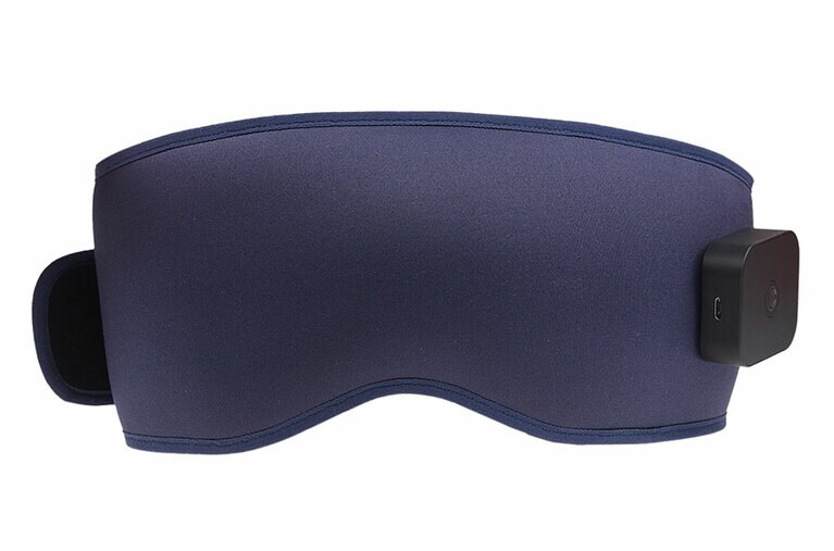 ウェザリージャパン「DreamLight HEAT」  12,100円。