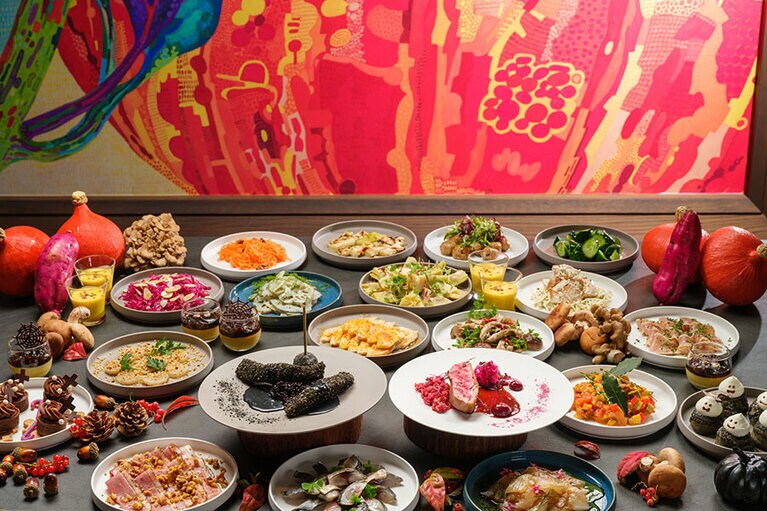 「オータム ランチ ブッフェ」のイメージ。1名5,500円（税込）。