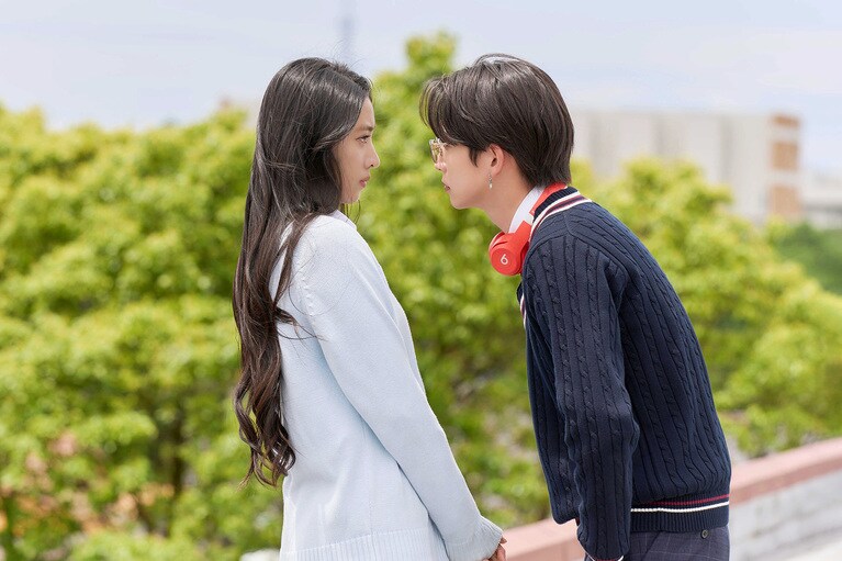 ©映画「女神降臨」製作委員会