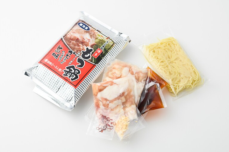 センカオリジナルもつ鍋 2,500円（2～3人前）。