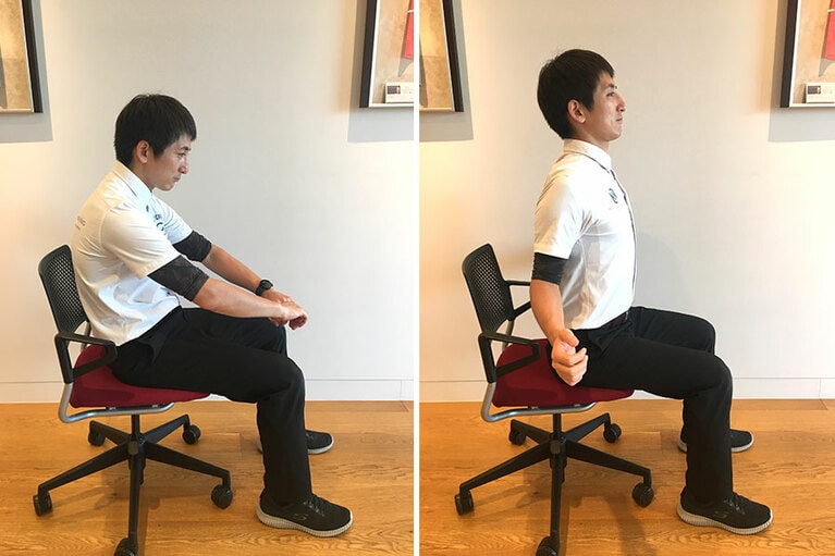 背中を丸めて腕を緩めた後、骨盤を立てて、腕を開いて胸を張る。