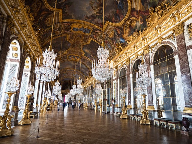 豪華絢爛を極めたヴェルサイユ宮殿で 貴族たちがおまるを使っていた理由は 今日の絶景