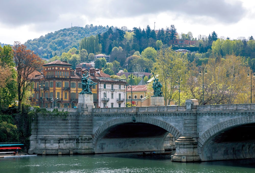 ポー川にはいくつもの美しい橋がかかり、トリノの風景を華やかに彩っている。