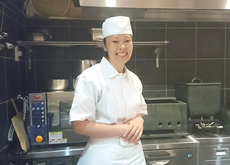 牛込神楽坂などの日本料理店でならした腕前を堪能させてもらおう。