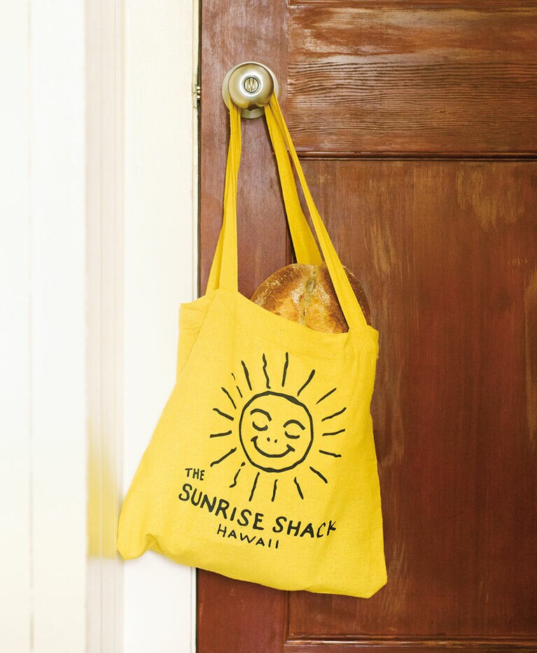 H 32×W 34.5×D 0.2(cm) 14.99ドル／サンライズ・シャック