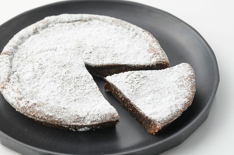 KAFFEREP カッフェレプ「濃厚なチョコレートケーキ」。