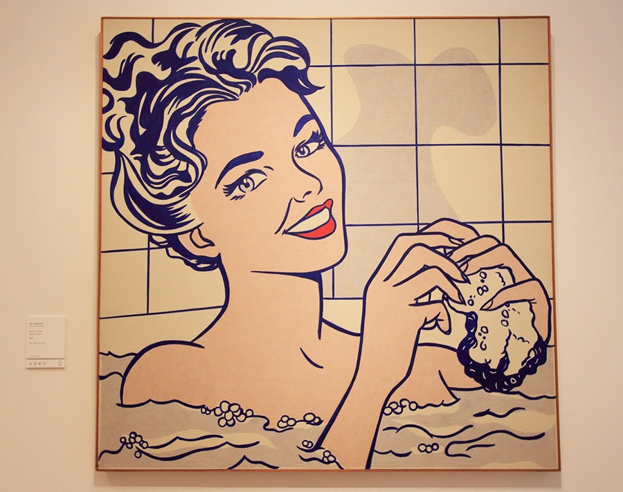 20世紀のポップアーティスト、ロイ・リキテンスタインの「入浴する女」。