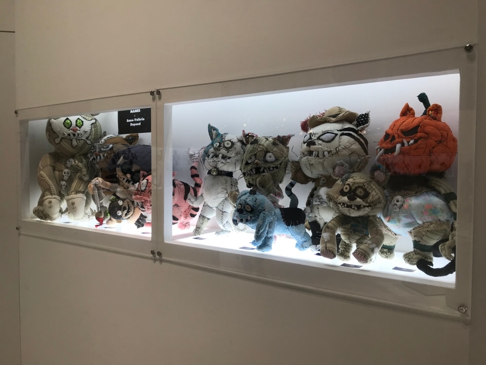 メディコム・トイと日本のアートユニットMAMESとのトリプルコラボレーションによるコレクション。