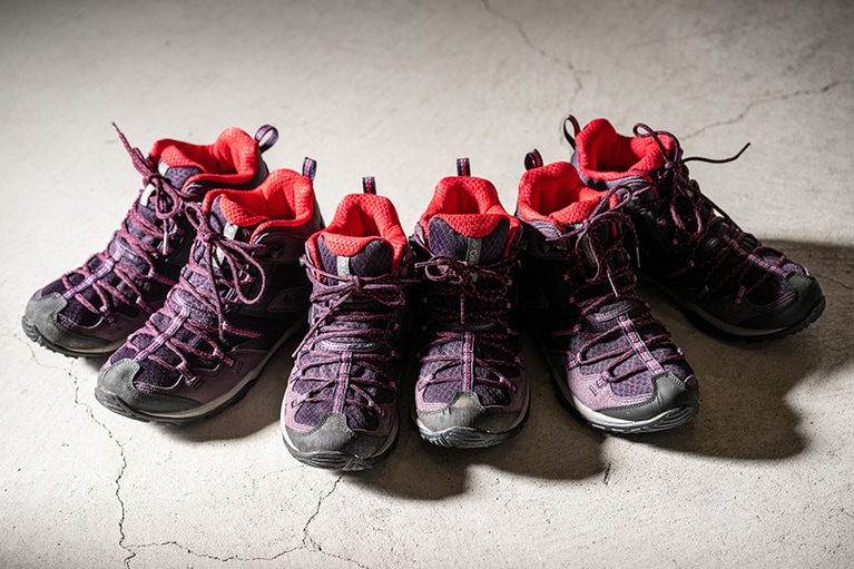 トレッキングシューズのレンタルは、23cm～29cmを用意。1日 1000円。