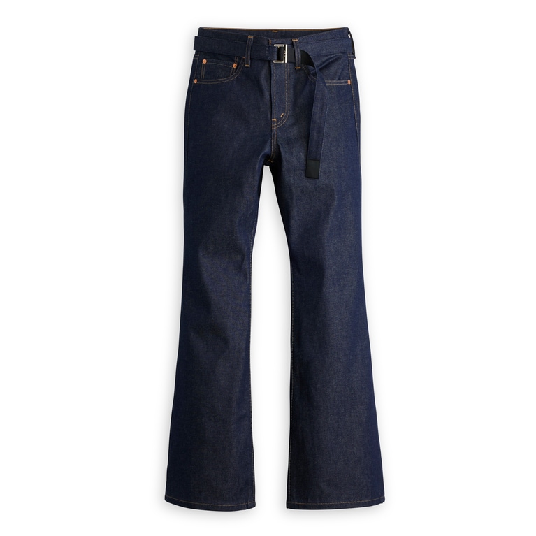 Belted Flare Pants／各66,000円。