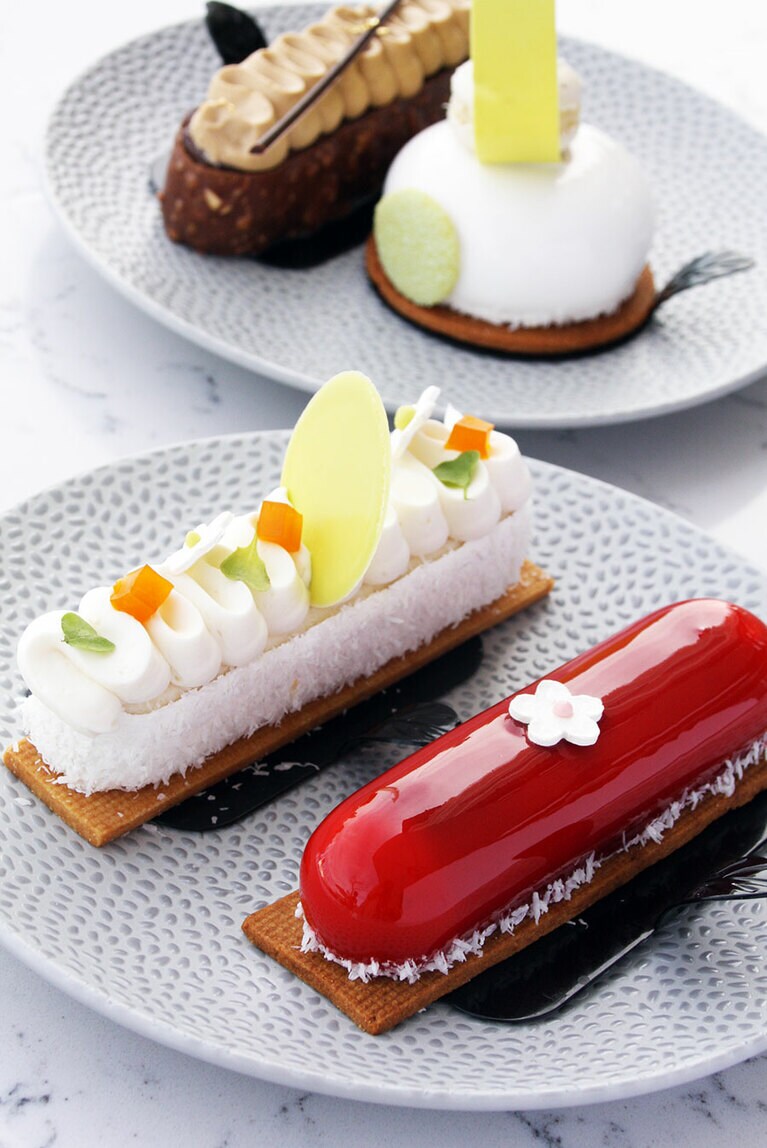 「ブラン カフェ」ではお好みのスイーツを好きなだけ。