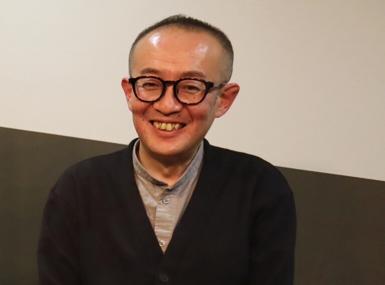 安達もじり監督。