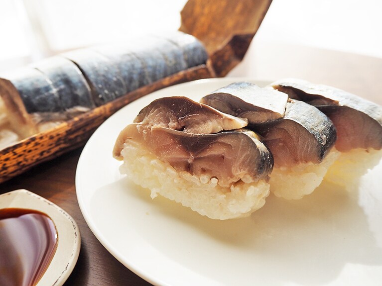 鬼鯖の「鬼鯖鮨ダブル」(2,916円)。