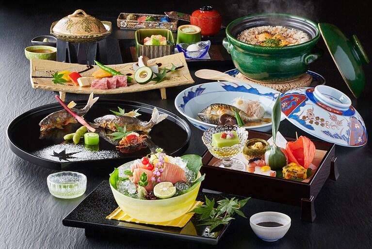 旅館紅鮎［滋賀／尾上温泉］湖北満喫会席イメージ。