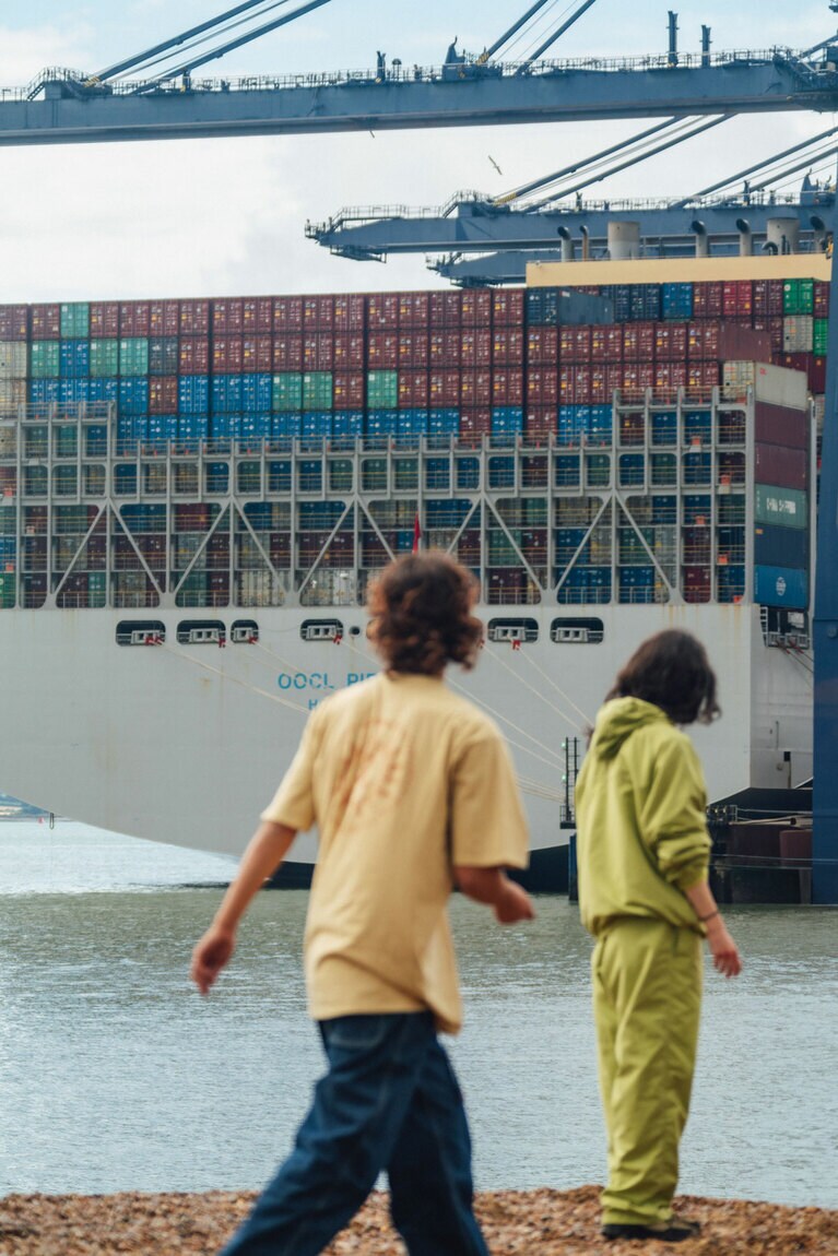 GRAMICCI 2025年秋冬シーズンビジュアルより。