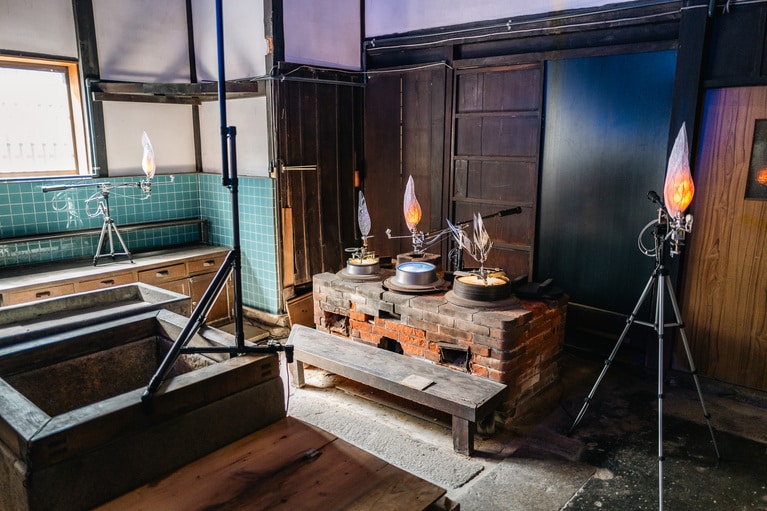 「山本邸」に展示されている田中真聡の作品。