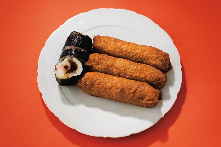 いなり寿司3個、かんぴょう巻4個入り 570円／森川寿司店