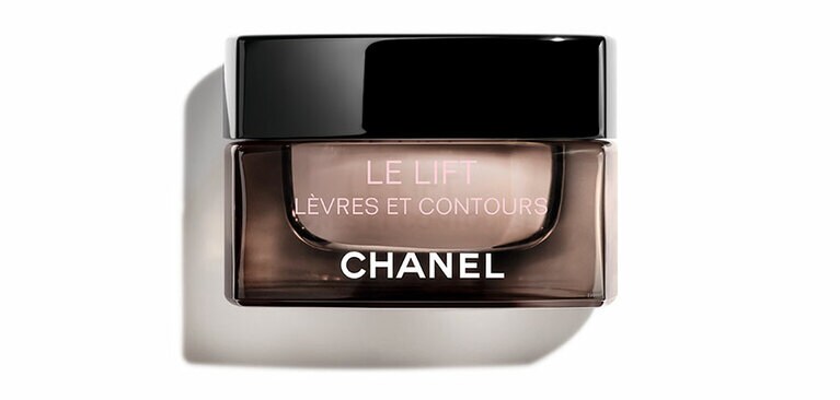 ル リフト クレーム レーヴル 15g 10,120円。©CHANEL