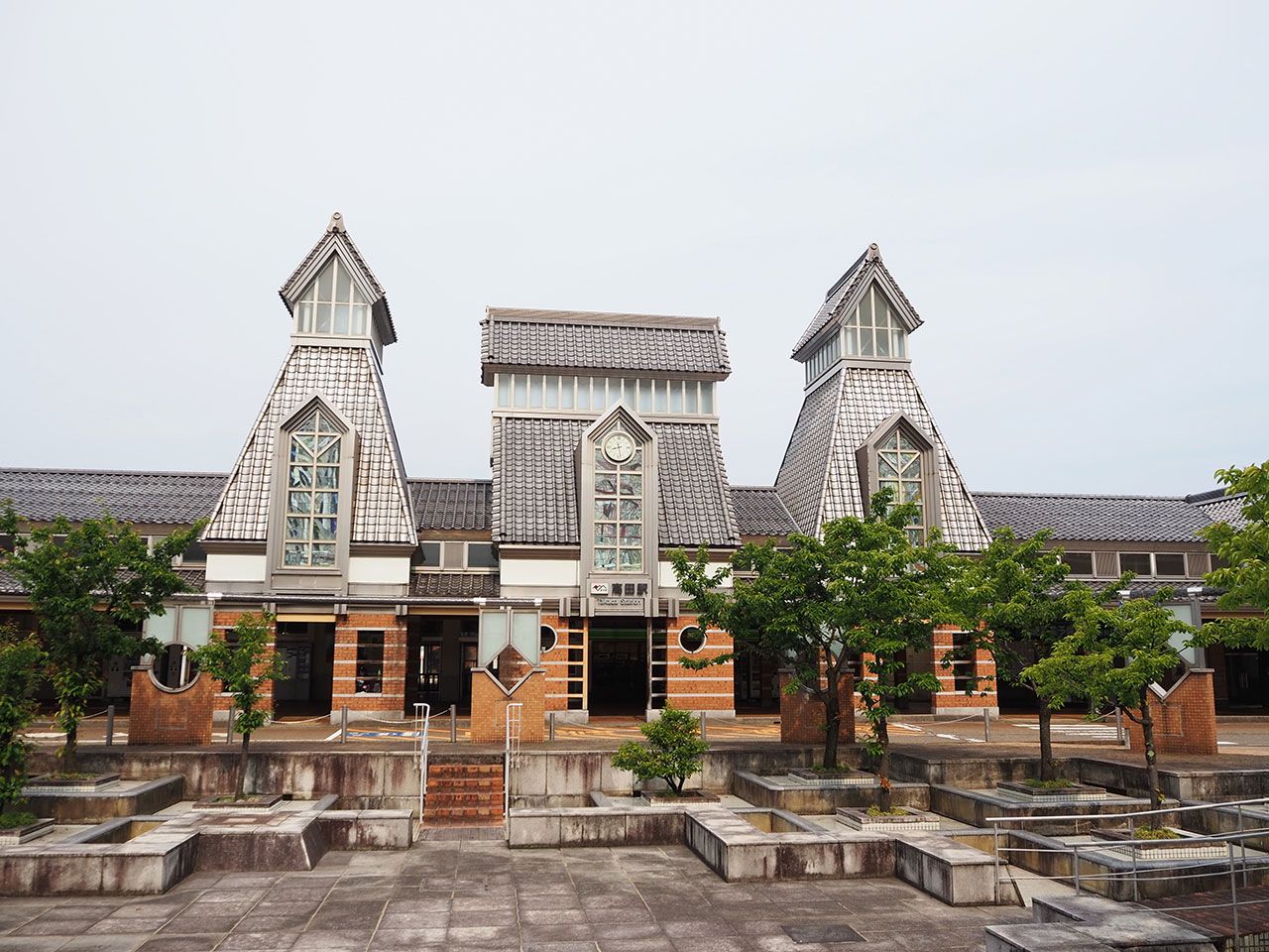 高田駅