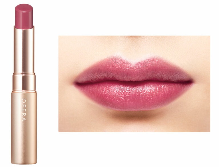 ブルベ肌から圧倒的支持を集める02 モーヴピンク。ほんのりくすみ感を感じさせるので、ただ可愛いだけじゃない大人が使いやすいピンク。