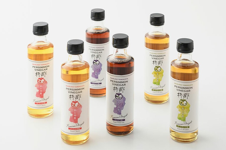 みどりサービス(マルノー山形)「飲む柿酢ストレート」各270mL 626円／山形県