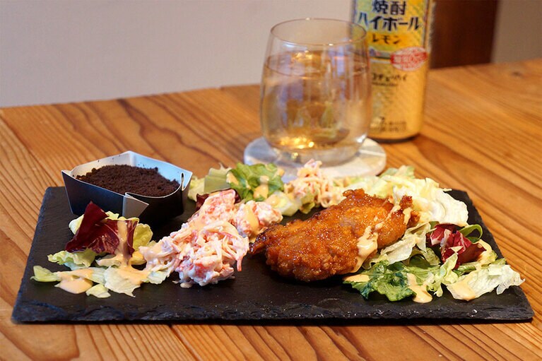 サウザンアイランドドレッシングと照り焼き風チキンの相性が良かったのが嬉しい発見。