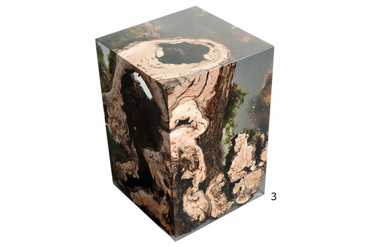 3：STUMP Stool 各528,000円 H45×W30×D30cm／alcarol