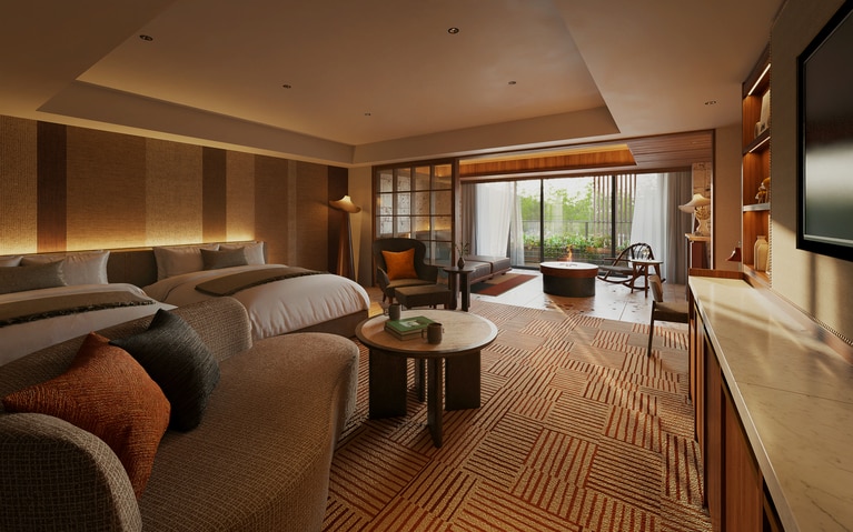 【ラグジュアリーツインルーム】移ろう季節の美しさを眺めながら、ゆったりと流れる贅沢な時間。広々とした空間と上質な設えが、非日常へと誘います。