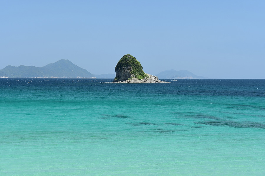 ハマンナ。中央にちょこんと浮かんでいるのが源五郎島。@福井康弘