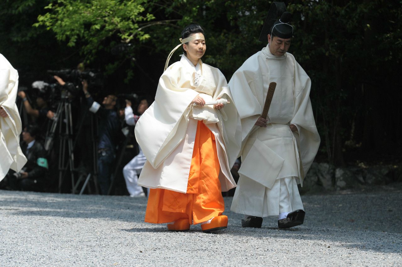 2012年5月14日、伊勢神宮の臨時神宮祭主として「神御衣祭」（かんみそさい）で初めて祭典奉仕を行った黒田清子さん　©文藝春秋