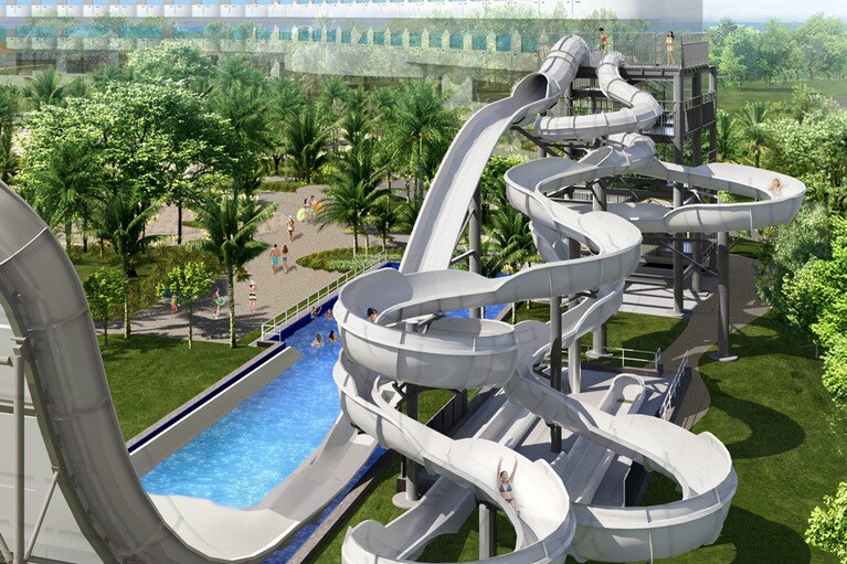 県内のホテルでは最長となる全長約86mのスライダー「ハイパースネーク」。