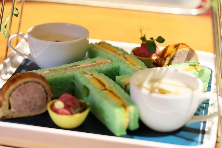 ボリューミーな最下段のセイボリー。