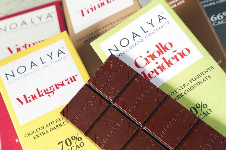 NOALYA「マダガスカル」「トリニダード」「ニカラグア」「ベトナム」「ホンジュラス」5枚セット 8,800円。