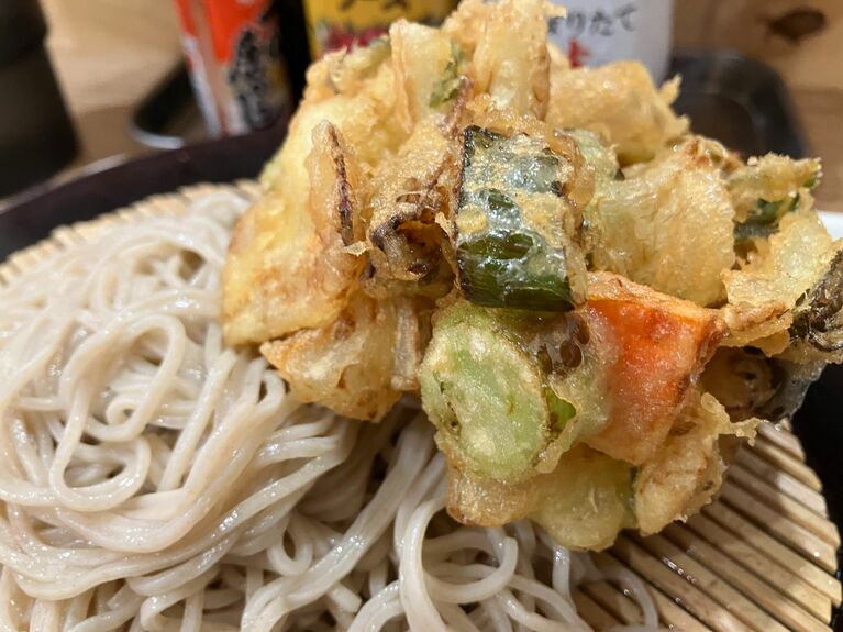  新橋の「そば田」のかき揚げを彷彿させる姿