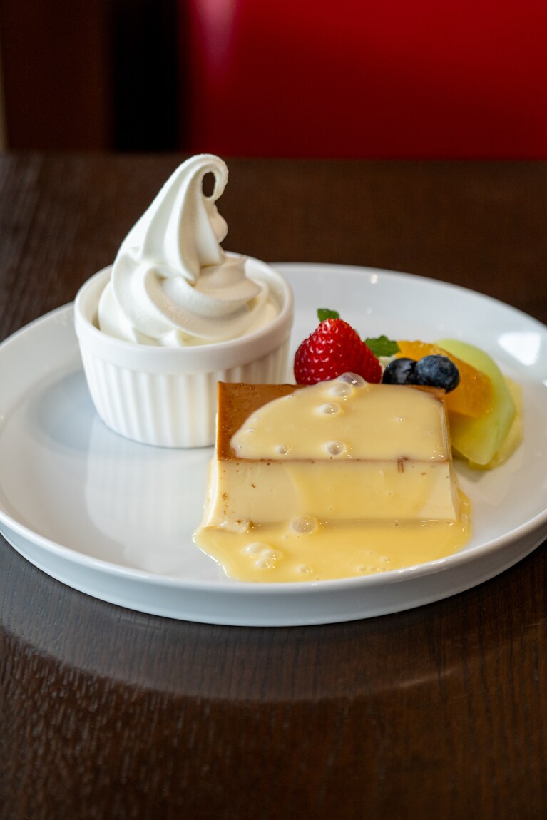 「十番館プディングロワイヤル」880円。